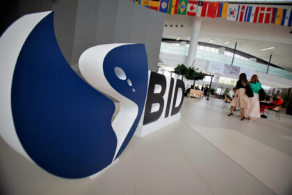 El Banco Interamericano de Desarrollo retomó formalmente relaciones con Venezuela