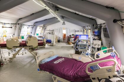 Así es el hospital de campaña de Samaritan’s Purse instalado en el Aeropuerto Internacional de Maiquetía