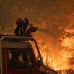 En imágenes: incendios en España y Francia han dejado más de 250 mil evacuados y miles de hectáreas quemadas
