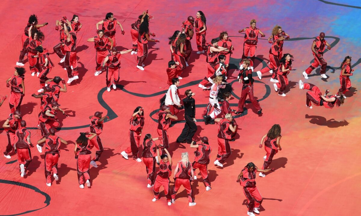 En imágenes: Shakira, Dudamel y un desfile de estrellas brillaron en el show del medio tiempo del Mundial 2026