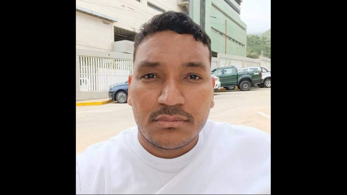 Ybrahim Villafaña, el venezolano deportado desde EE UU que sobrevivió a dos tragedias en La Guaira