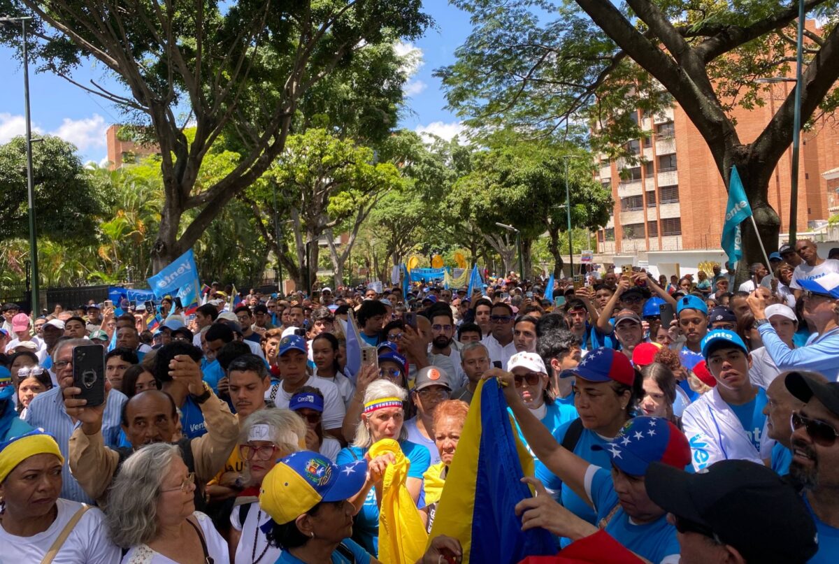 Venezolanos asistieron a las asambleas ciudadanas convocadas por Vente Venezuela