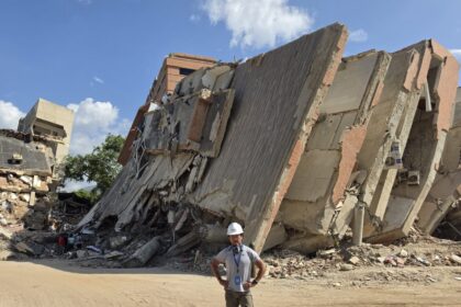 El ingeniero japonés Miyamoto estimó que al menos el 30 % de los escombros en La Guaira es reutilizable