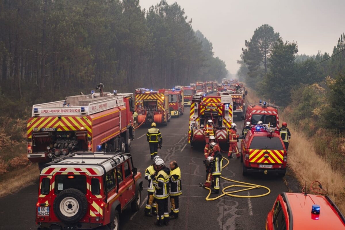 En imágenes: incendios en España y Francia han dejado más de 250 mil evacuados y miles de hectáreas quemadas