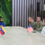 El jefe del Comando Sur de EE UU visita Venezuela para coordinar la reconstrucción