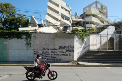Advierten sobre una “importante caída” en el turismo por paralización del sector en La Guaira