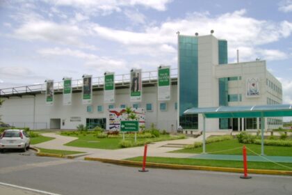 Nueve personas resultaron heridas por el impacto de un rayo en el Aeropuerto Internacional de Valencia