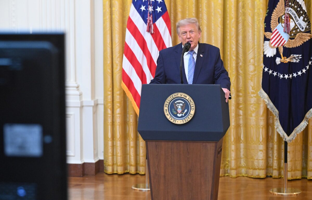 Trump anunció que la inteligencia estadounidense detectó manipulación de resultados electorales en Venezuela