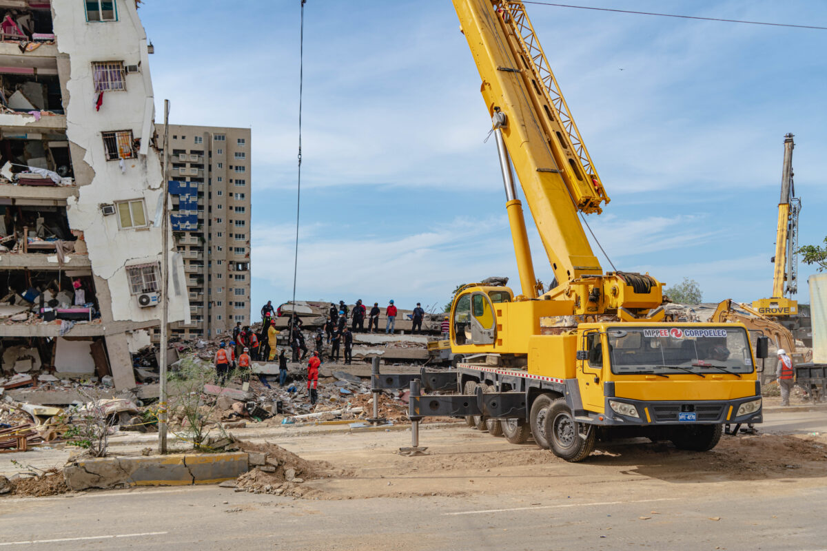 La remoción de escombros tras el doble terremoto se convierte en el otro gran reto para Venezuela
