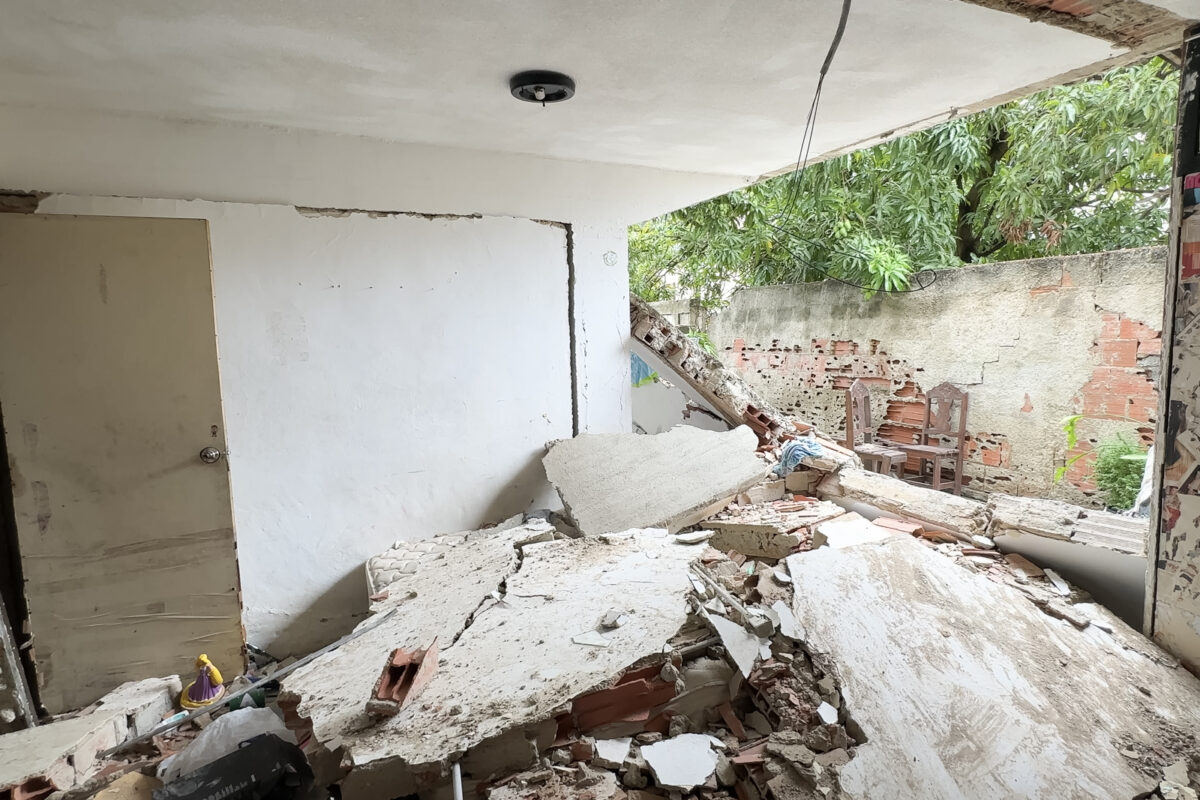 Los afectados por el terremoto en Guarenas esperan las inspecciones para saber qué pasará con sus hogares