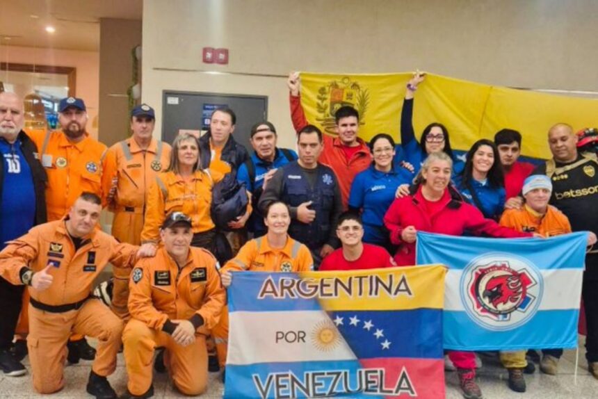 Argentina envió un nuevo grupo de médicos y rescatistas para asistir a víctimas de los terremotos en Venezuela