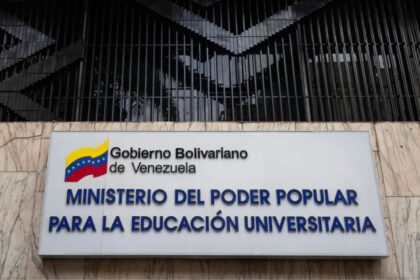Ministerio de Educación Universitaria suspendió la atención presencial en la Torre OPSU por trabajos de infraestructura