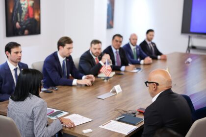 Delcy Rodríguez anunció una agenda de cooperación con EE UU en energía y evaluación de daños tras los terremotos