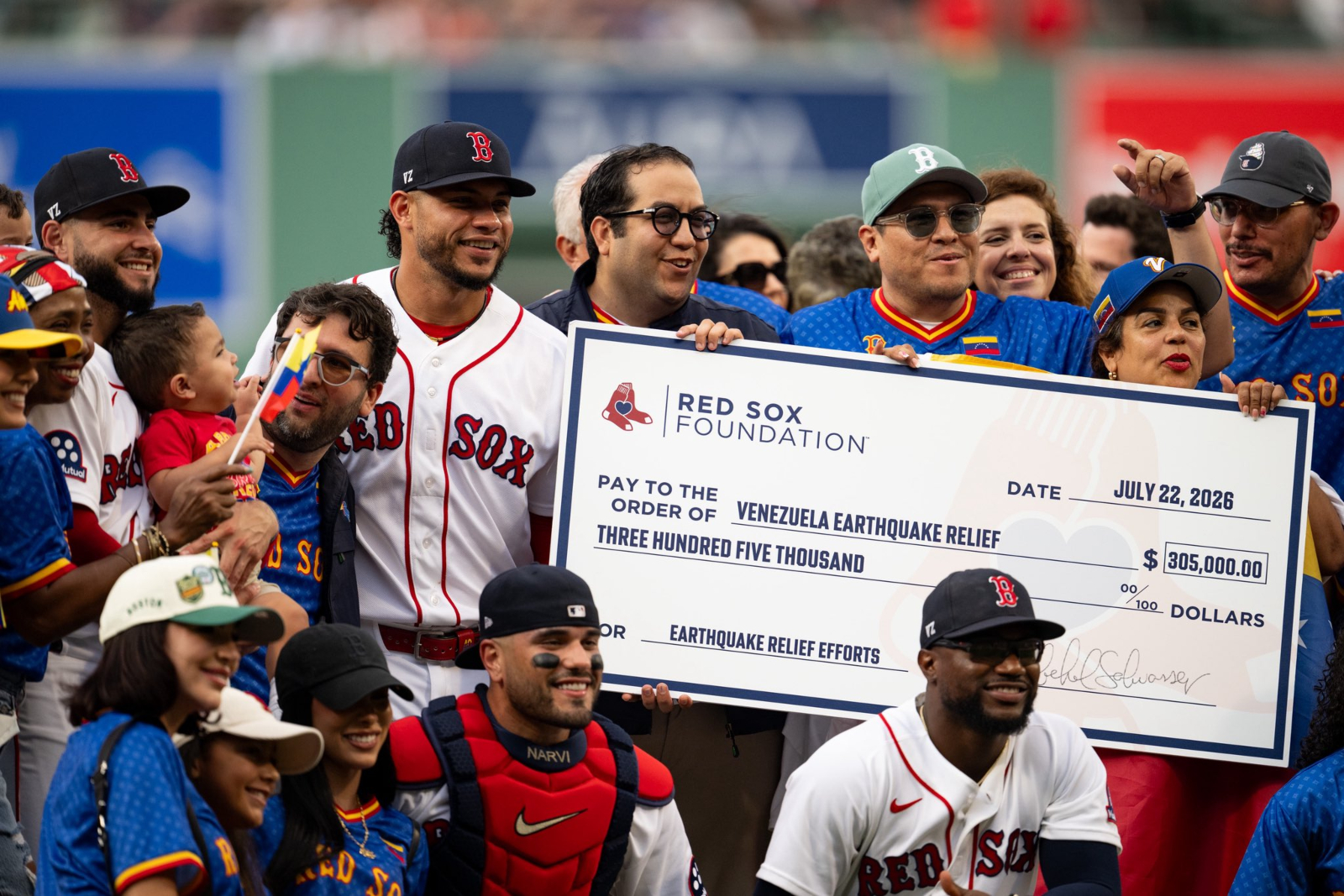 Los Medias Rojas de Boston recaudaron más de $300 mil para ayudar a afectados por los terremotos en Venezuela