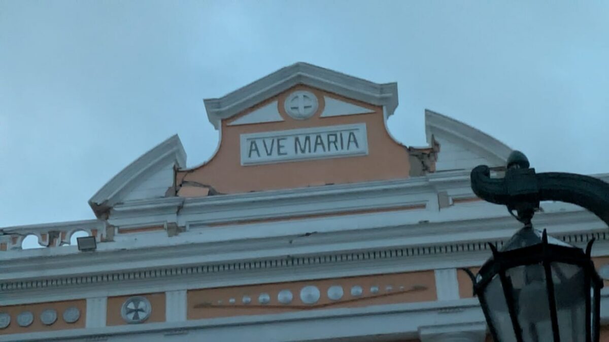 Los daños que sufrieron distintas iglesias de Caracas tras los terremotos