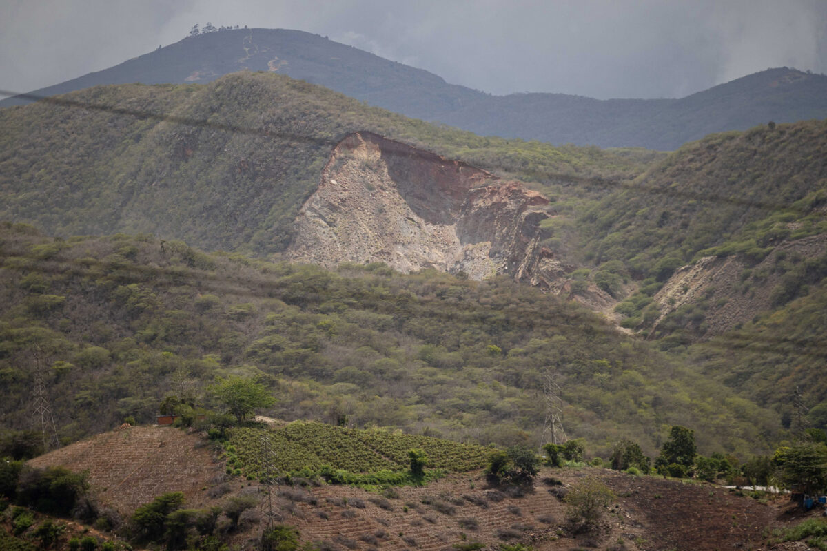 Las lluvias aumentan el riesgo de deslizamientos en el Ávila tras el doble terremoto
