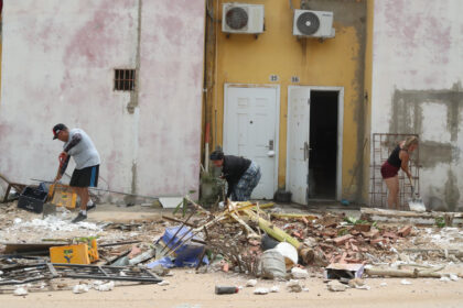 Venezuela concentra sus esfuerzos en la retirada de escombros 11 días después de los terremotos