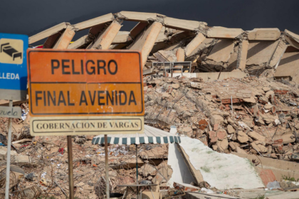 OIM alertó que miles de familias aún viven cerca de sus casas destruida por terremotos en Venezuela