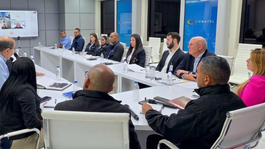 Conatel se reunió con SpaceX para formalizar su servicio en Venezuela