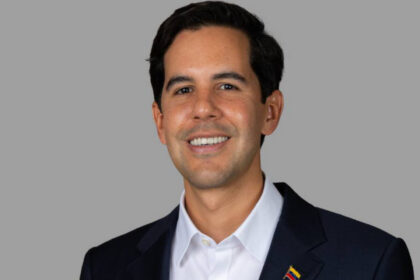 Anunciaron el cargo de viceministro primero en el Ministerio de Relaciones Exteriores y designaron a Oliver Blanco al frente del despacho
