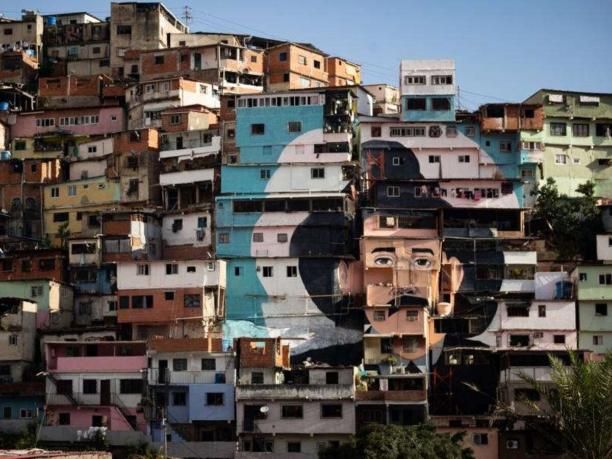 ¿Por qué algunos edificios en Venezuela colapsaron tras los terremotos y otras viviendas resistieron?