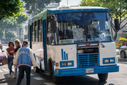 Pasaje urbano aumentará a Bs. 190 desde el 1° de agosto