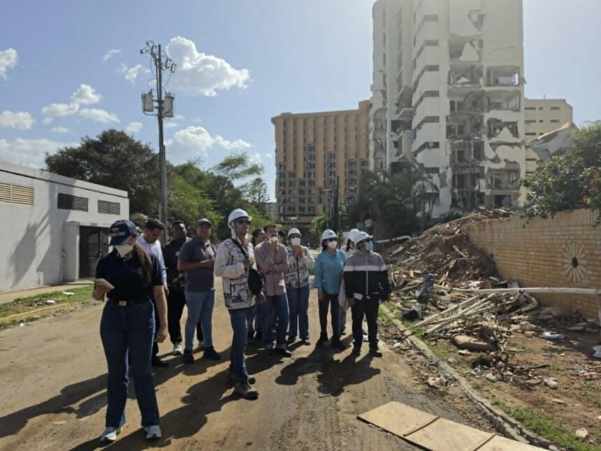 El ingeniero japonés Kit Miyamoto utiliza escaneos con IA para evaluar daños en Venezuela