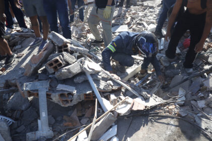 Terremoto en Colombia: reportaron daños en edificios de varias ciudades y personas atrapadas