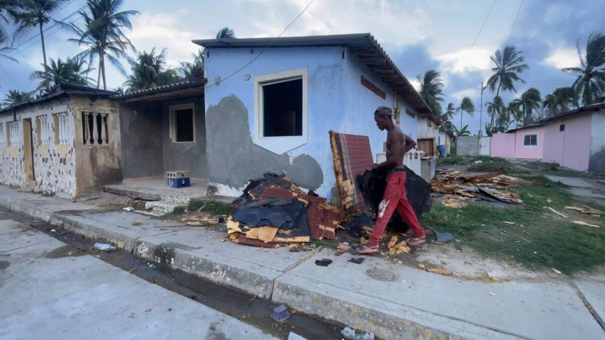 Más de 90 familias enfrentan la incertidumbre habitacional tras dos meses del terremoto en Boca de Aroa