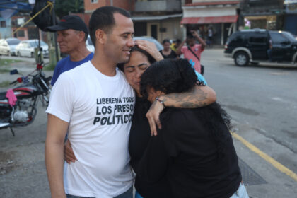 Presos políticos salieron de la cárcel El Rodeo I sin libertad plena
