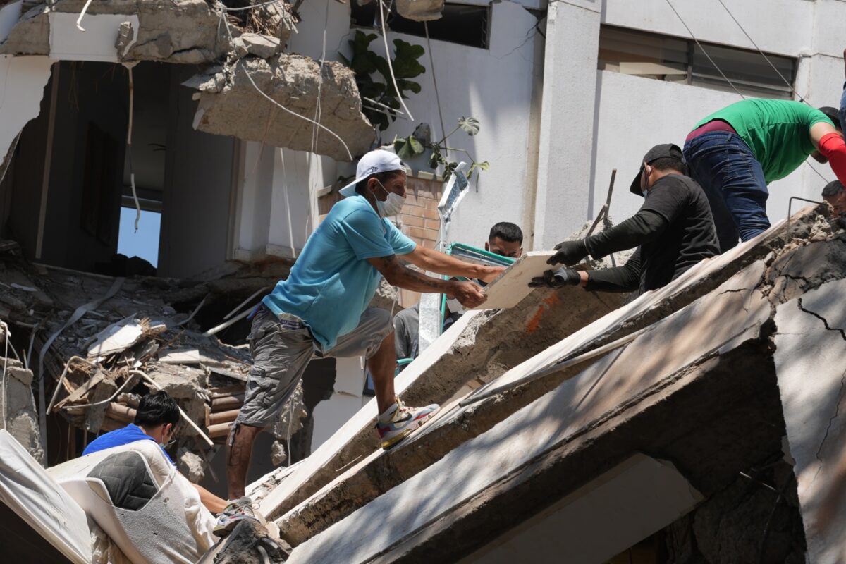 Las imágenes del terremoto de 7,4 en Colombia