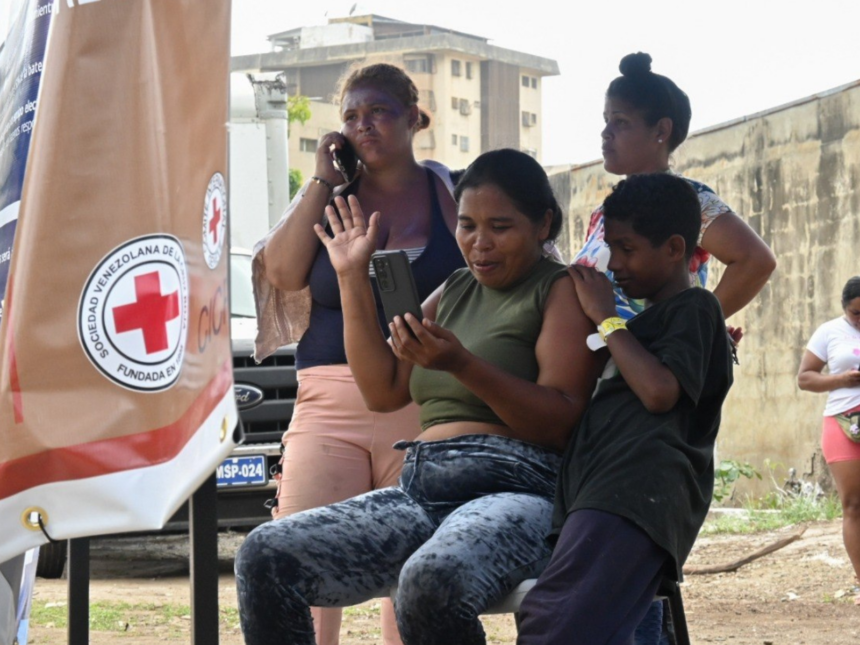 Cruz Roja Venezolana habilitó línea para familiares de afectados por terremoto en Colombia