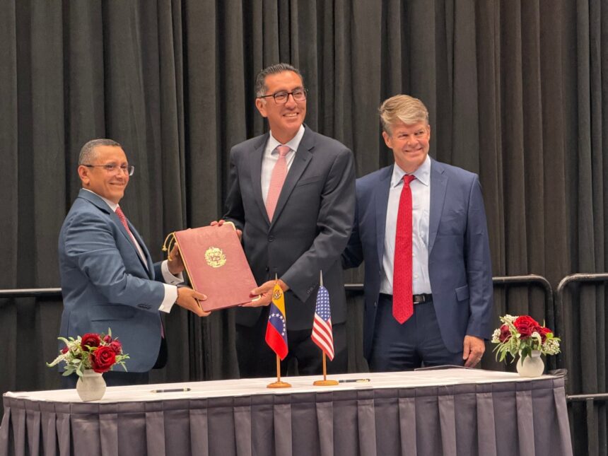 Hunt Oil y PDVSA firmaron contrato para “impulsar producción” de petróleo y gas en Venezuela