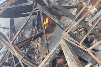 Reportaron incendio en la zona industrial de El Llanito