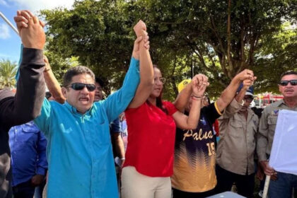 Espacio Público denunció la destitución de una directora en una escuela de Bolívar por participar en protestas