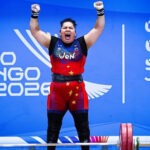 La venezolana Naryury Pérez ganó el oro y estableció récord regional en halterofilia