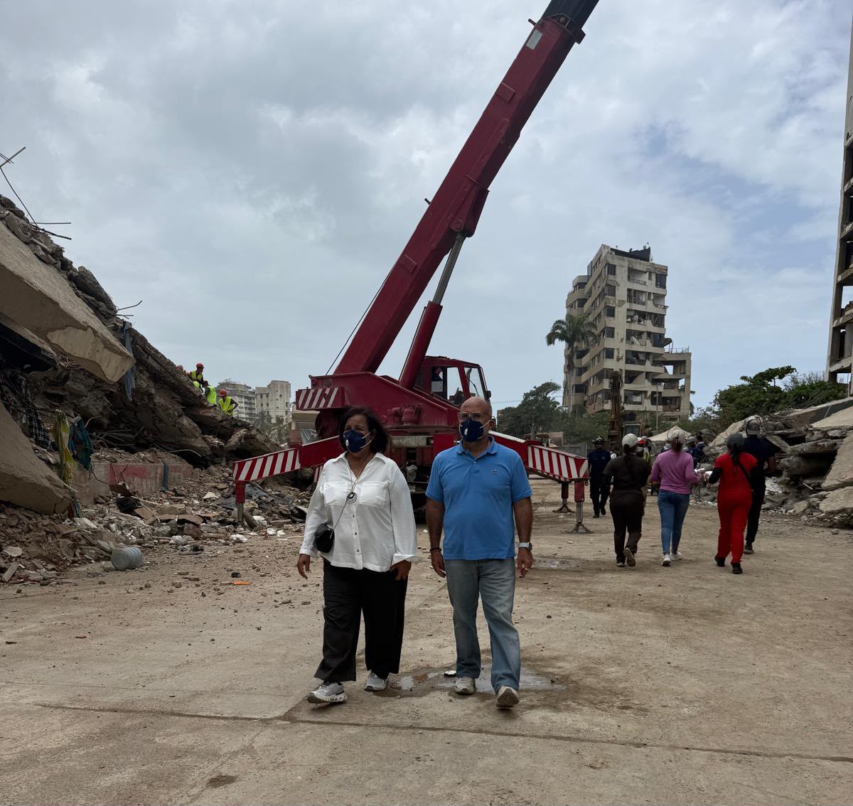 Diputados de la AN de 2015 visitaron La Guaira y recorrieron zonas afectadas por los terremotos