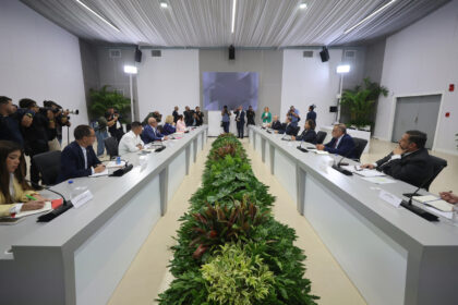 Delegaciones del gobierno encargado y de la AN de 2015 estarán en sesión permanente de diálogo hasta el 12 de agosto