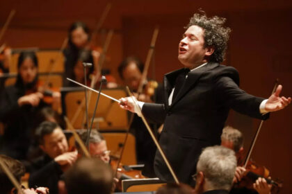 Gustavo Dudamel visitará España en octubre como nuevo director de la New York Philharmonic