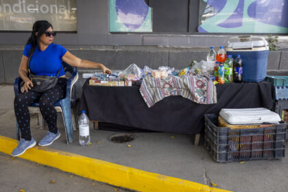 Emprender, una vía para superar la tragedia de los terremotos en Venezuela