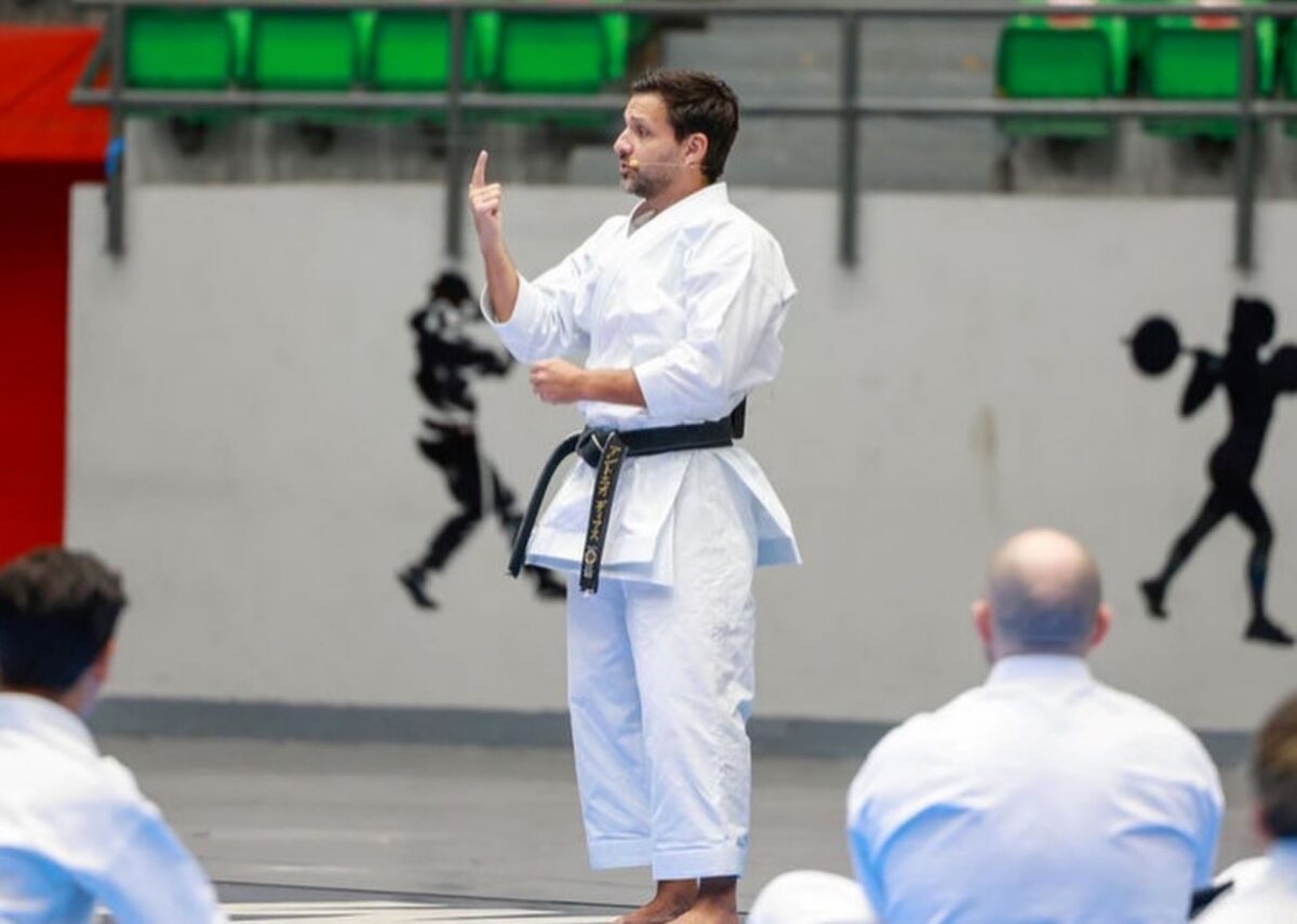 Antonio Díaz aseguró que la delegación venezolana de karate tiene posibilidades de repetir el título en Santa Fe 2026