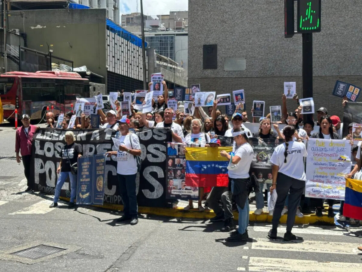 Clippve denunció falta de respuesta de la Cancillería a familiares de presos políticos
