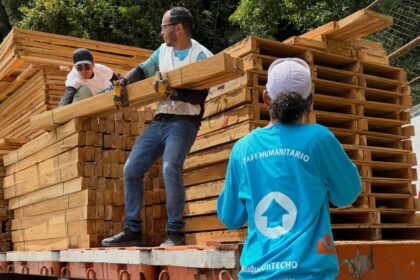 La ONG chilena Techo construyó las primeras 17 casas para víctimas de los terremotos en Venezuela