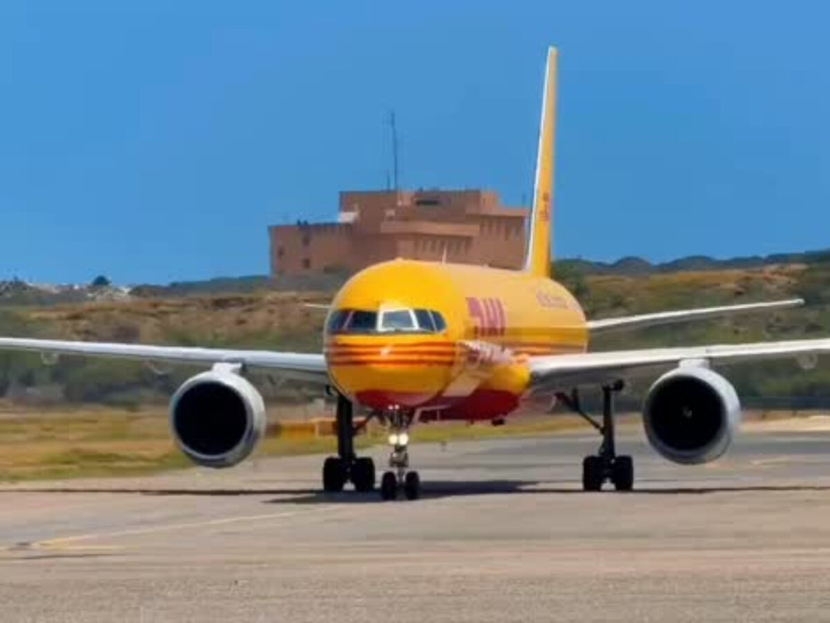 Llegaron los primeros vuelos de carga al aeropuerto de Maiquetía tras reactivación de operaciones