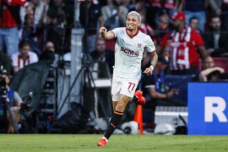 Gleiker Mendoza debutó con gol en la Champions League: ¿Qué otros venezolanos han jugado y marcado en el torneo?