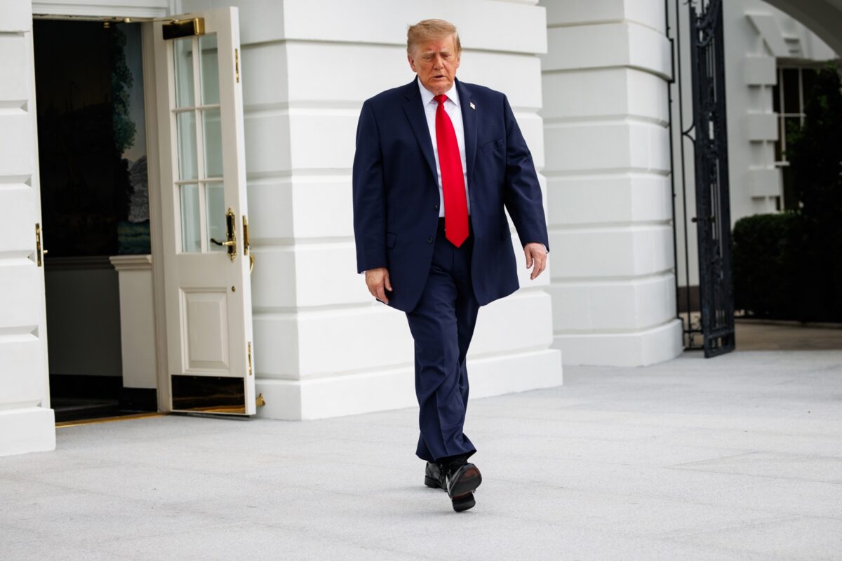 La Casa Blanca excluyó a CNN del viaje de Trump a Tennessee a bordo del Air Force One