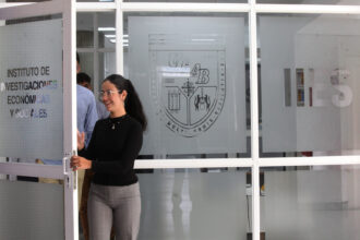 UCAB proyectó un crecimiento de 6,5 % del PIB de Venezuela en 2026 pese a la aceleración de la inflación