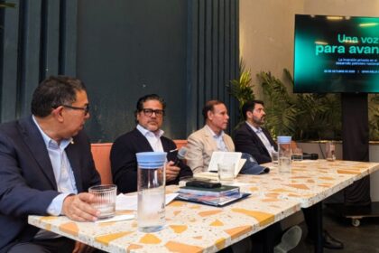 Estiman que Venezuela requerirá más de 25 millardos de dólares para cubrir sus necesidades financieras