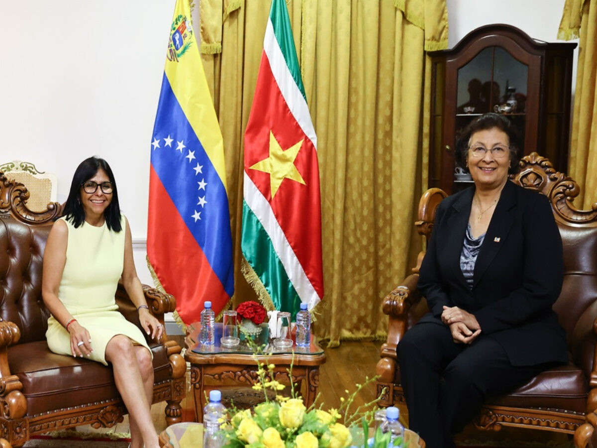 ¿Qué visitas diplomáticas ha realizado Delcy Rodríguez en 2026?