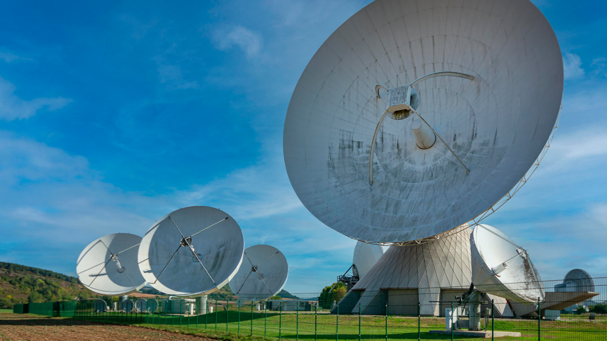 Cámara de Telecomunicaciones abogó por cambios en el marco regulatorio para mejorar servicio de Internet